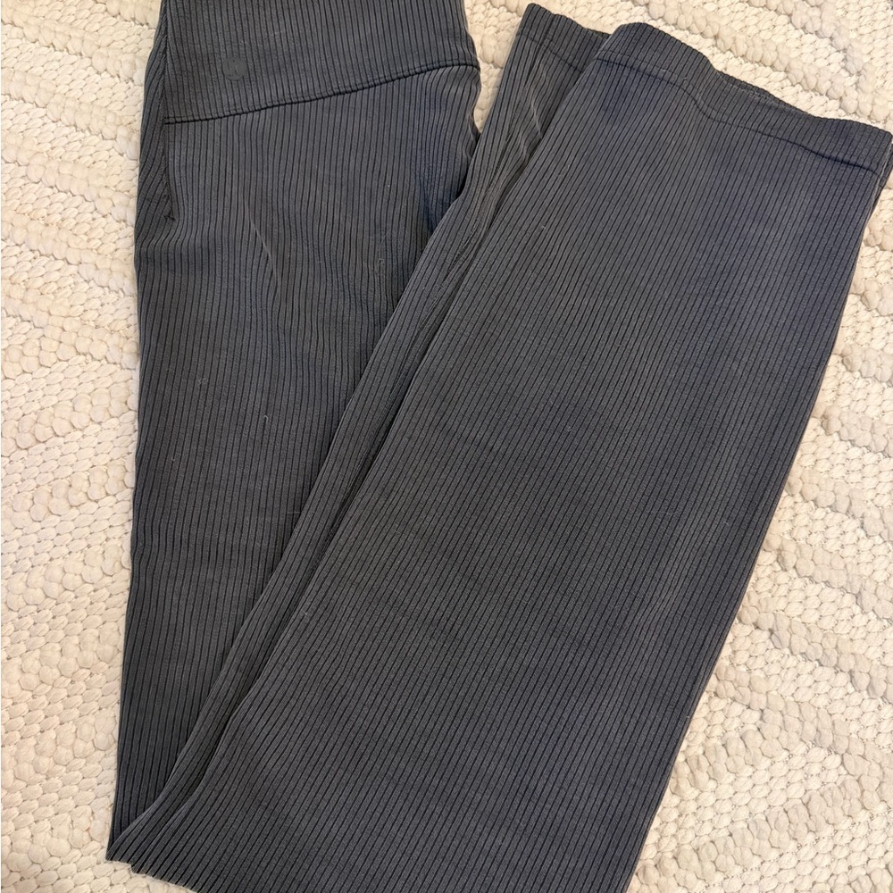 lululemon athletica cupro ribbed Gray Straight Leg Pant size 8